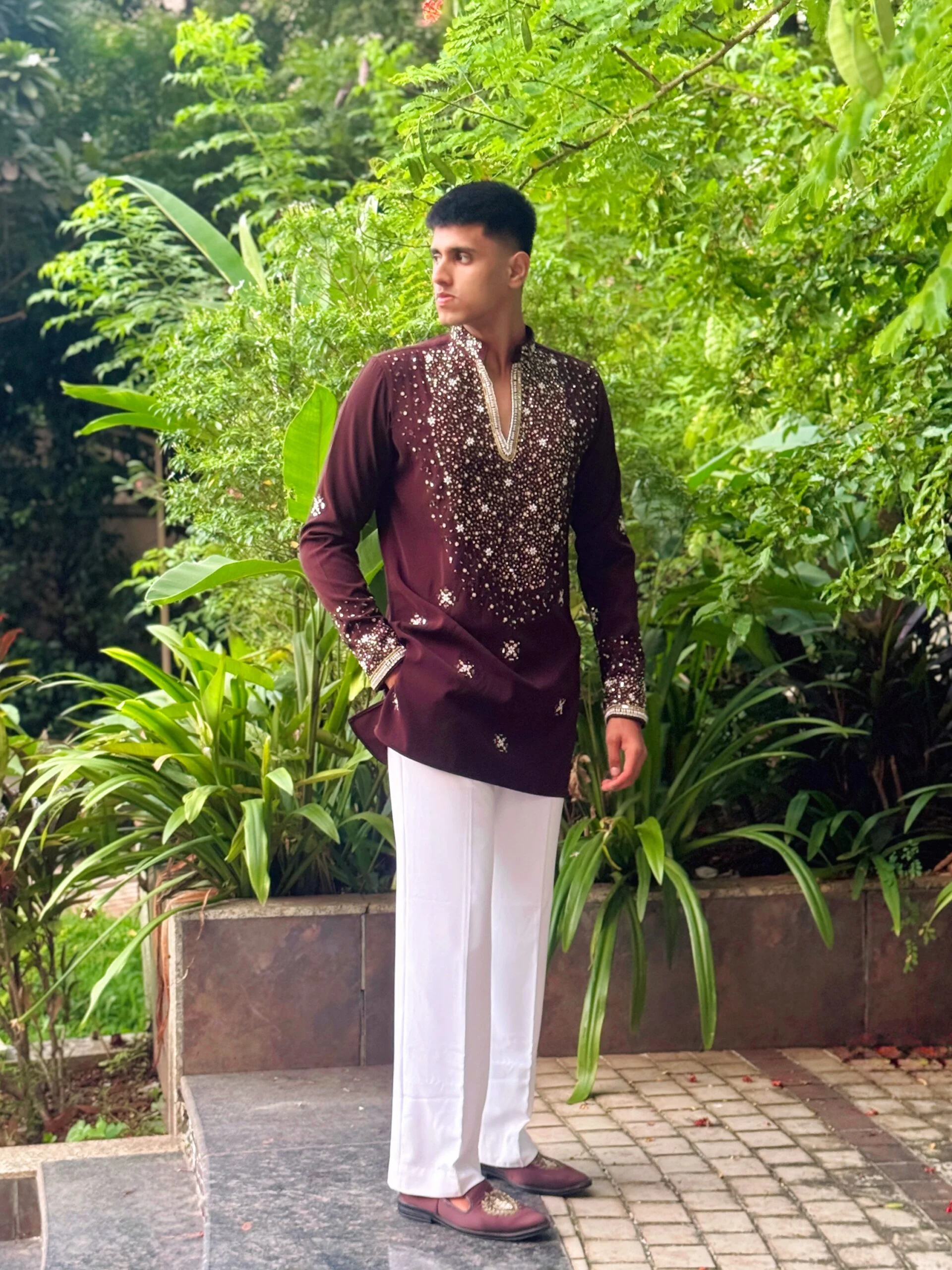 ADHIRAJ- Handcrafted Cut Dana Kurta Set